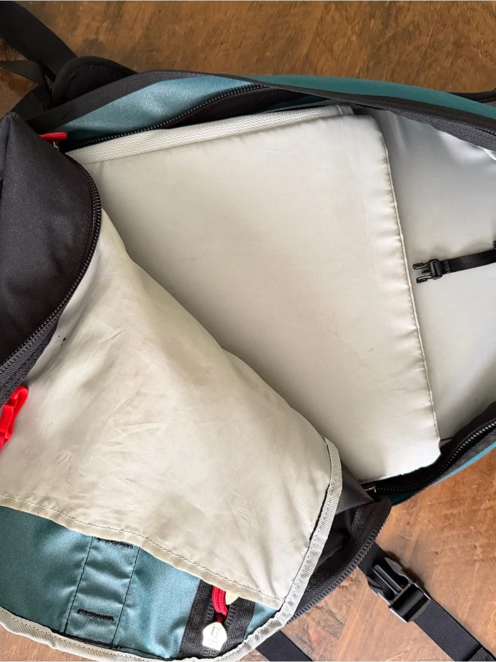 OSPREY Teal and Black Backpack with Gray Accents